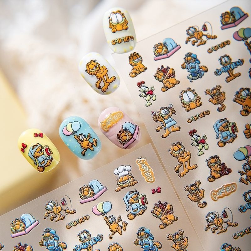 Nowe naklejki na paznokcie Gar – Nail Art recenzja i cena